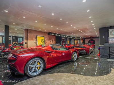 177 Benedict Rd, Staten Island, NY 10304