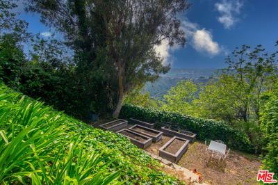 2179 Linda Flora Dr, Los Angeles, CA 90077