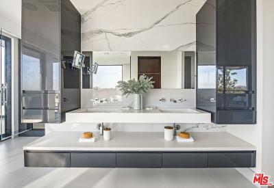 2301 Hercules Dr, Los Angeles, CA 90046