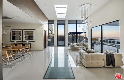 2301 Hercules Dr, Los Angeles, CA 90046