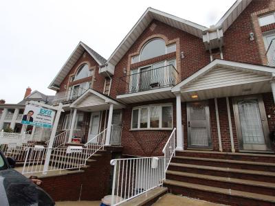 250-16 41st Road, Little Neck, NY 11363