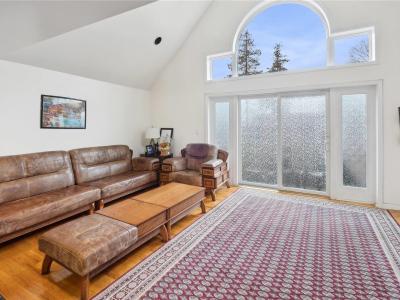 250-16 41st Road, Little Neck, NY 11363