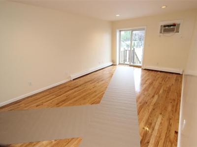 250-16 41st Road, Little Neck, NY 11363