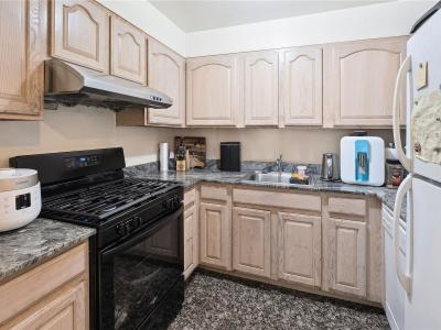 250-16 41st Road, Little Neck, NY 11363