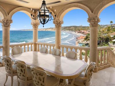 1900 Spindrift Dr, La Jolla, CA 92037