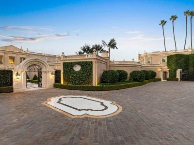 1900 Spindrift Dr, La Jolla, CA 92037