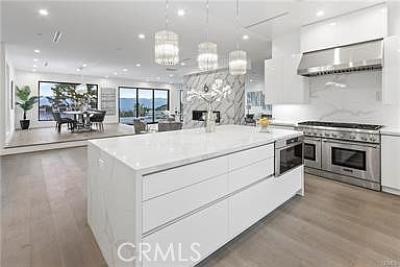 3064 Elvill Dr, Los Angeles, CA 90049