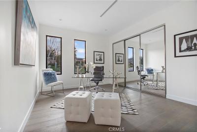 3064 Elvill Dr, Los Angeles, CA 90049