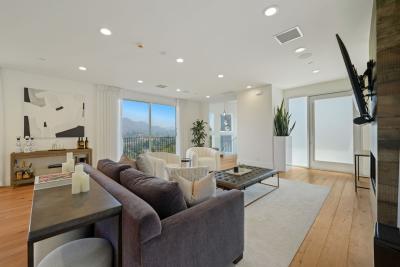 3548 1/2 Multiview Dr, Los Angeles, CA 90068