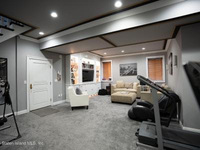 373 Ocean Ter, Staten Island, NY 10301