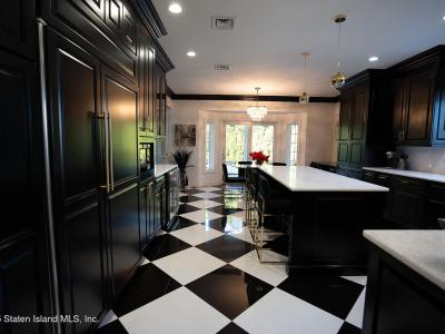 373 Ocean Ter, Staten Island, NY 10301