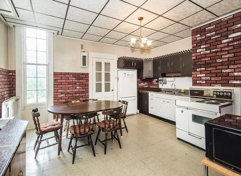 5 Clement Road, Rutland City, VT 05701-4