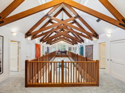 501 W Friar Tuck Ln, Houston, TX 77024