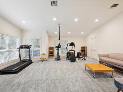 501 W Friar Tuck Ln, Houston, TX 77024