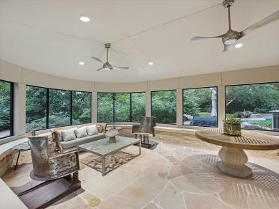 501 W Friar Tuck Ln, Houston, TX 77024