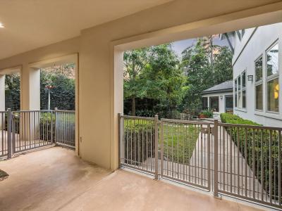 501 W Friar Tuck Ln, Houston, TX 77024