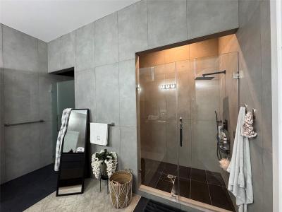 5027 Jackwood St, Houston, TX 77096