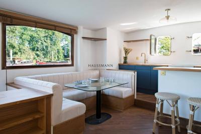 PARIS, Île-de-France 75116