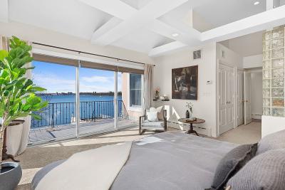 8 Tier St, Bronx, NY 10464