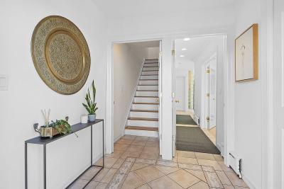 8 Tier St, Bronx, NY 10464