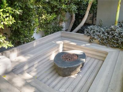 8615 Skyline Dr, Los Angeles, CA 90046