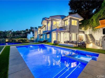 8615 Skyline Dr, Los Angeles, CA 90046