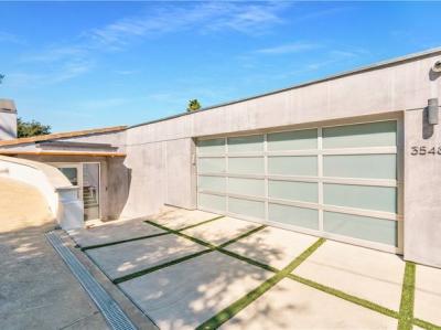 8615 Skyline Dr, Los Angeles, CA 90046