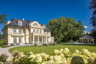 Munich, Bavaria, 82031 Germany