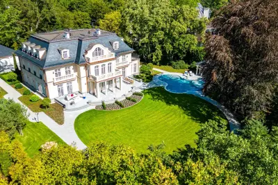 Munich, Bavaria, 82031 Germany