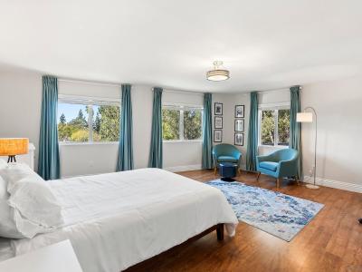 9368 Aldabra Ct, San Diego, CA 92129