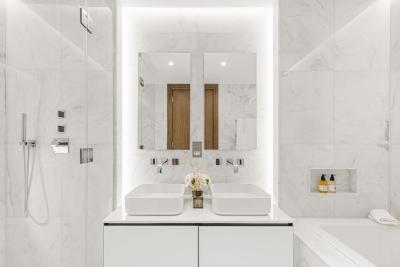 Bayswater Road, Greater London, London, England W2