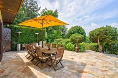 Paris, Île-de-France, Address available on request