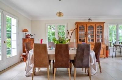 Paris, Île-de-France, Address available on request