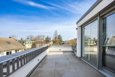 First Occupancy Apartment Building in Bogenhausen, Munich