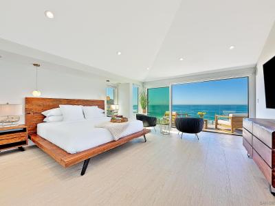 303 Sea Ln, La Jolla, CA 92037