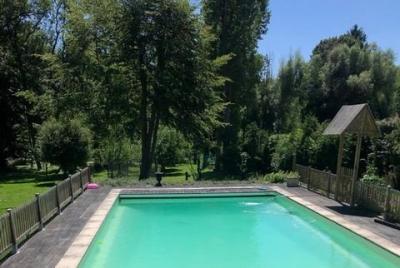 Paris, Île-de-France, Address available on request