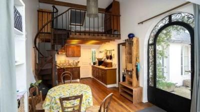 Paris, Île-de-France, Address available on request