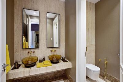 Telegraph Cottage, England, London, England KT2