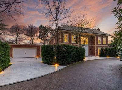 Telegraph Cottage, England, London, England KT2