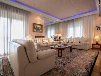 Detached house via Amipsia, Casal Palocco, Rome