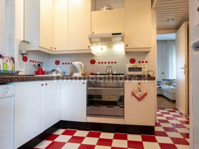 Detached house via Amipsia, Casal Palocco, Rome