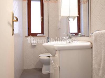 Detached house via Amipsia, Casal Palocco, Rome