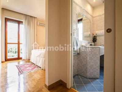 Detached house via Amipsia, Casal Palocco, Rome
