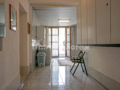 Detached house via Amipsia, Casal Palocco, Rome