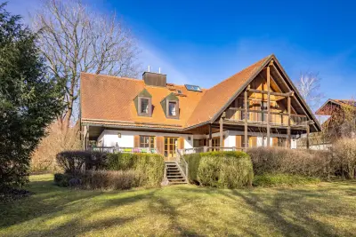 Spacious villa with park-like garden Munich, BA, Germany