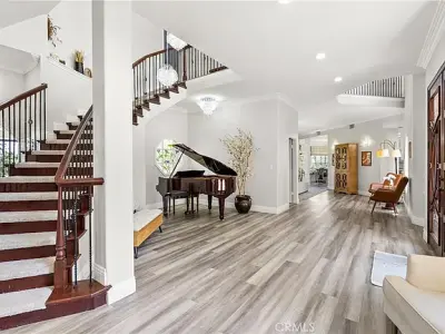 1331 Hidden Springs Dr, Corona, CA 92881