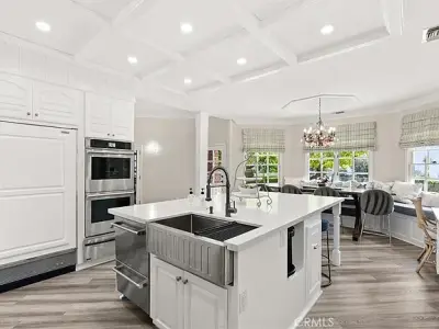 1331 Hidden Springs Dr, Corona, CA 92881