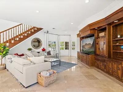 1331 Hidden Springs Dr, Corona, CA 92881