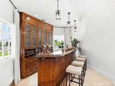 1331 Hidden Springs Dr, Corona, CA 92881