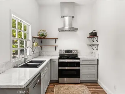 1331 Hidden Springs Dr, Corona, CA 92881